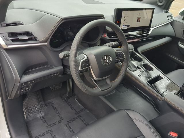 2026 Toyota Sienna Woodland Edition