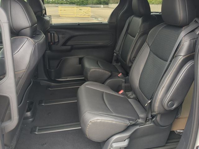 2026 Toyota Sienna Woodland Edition