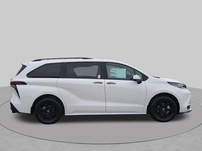 2026 Toyota Sienna Woodland Edition