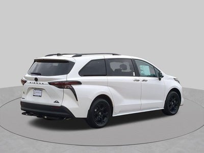 2026 Toyota Sienna Woodland Edition