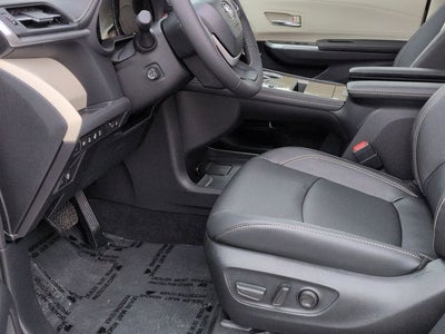 2026 Toyota Sienna Platinum