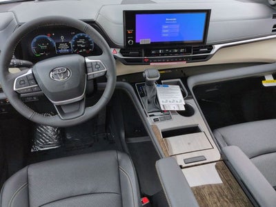 2026 Toyota Sienna Platinum