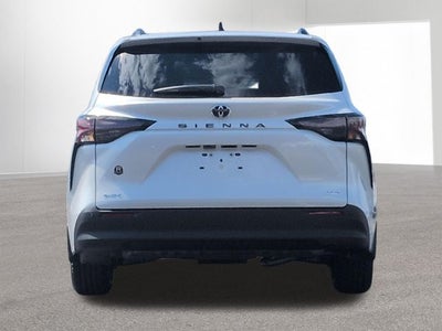 2026 Toyota Sienna XLE