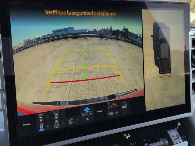 2025 Toyota Tundra i-FORCE MAX Tundra Platinum