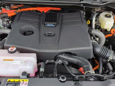 2026 Toyota Tundra i-FORCE MAX Tundra Platinum