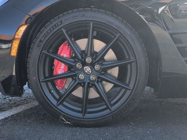 2026 Toyota GR86 Premium MT