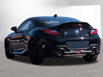 2026 Toyota GR86 Premium MT