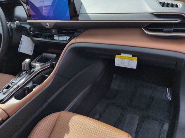 2026 Toyota Toyota Crown Signia Limited