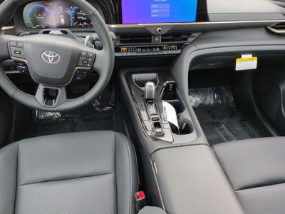 2026 Toyota Toyota Crown Signia Limited