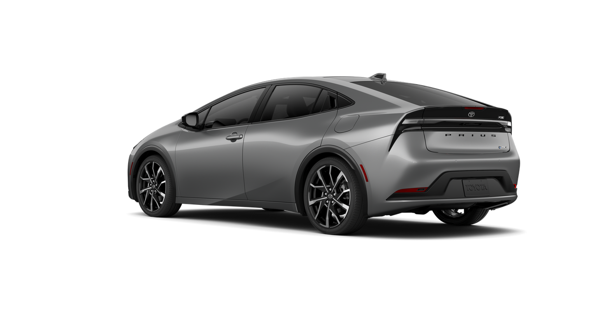 2027 Toyota Prius Plug-in Hybrid XSE