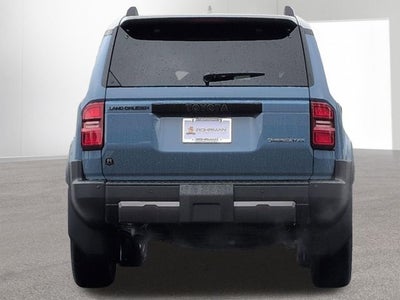 2026 Toyota Land Cruiser Base