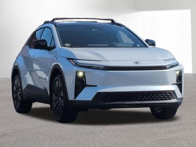 2026 Toyota C-HR XSE