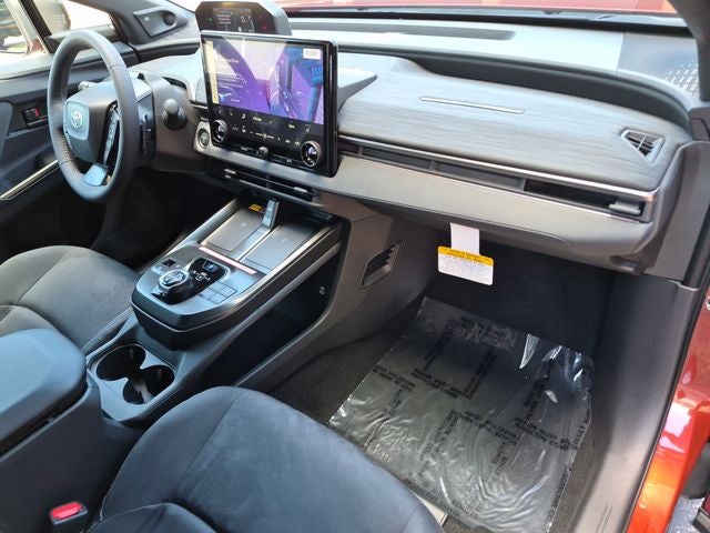 2026 Toyota C-HR XSE