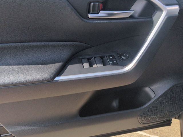 2025 Toyota RAV4 Plug-in Hybrid SE