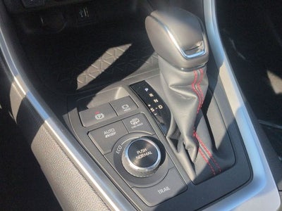 2025 Toyota RAV4 Plug-in Hybrid SE