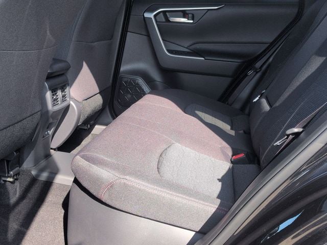 2025 Toyota RAV4 Plug-in Hybrid SE