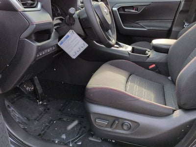 2025 Toyota RAV4 Plug-in Hybrid SE