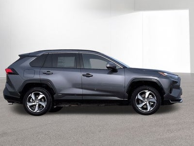 2025 Toyota RAV4 Plug-in Hybrid SE