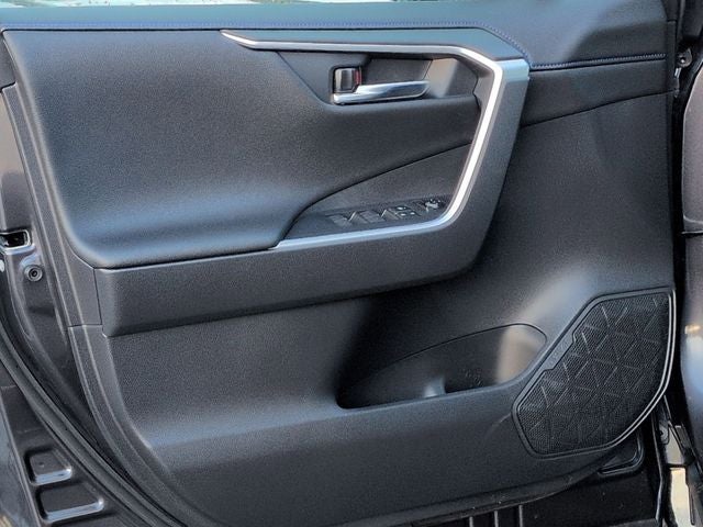 2025 Toyota RAV4 Hybrid XSE